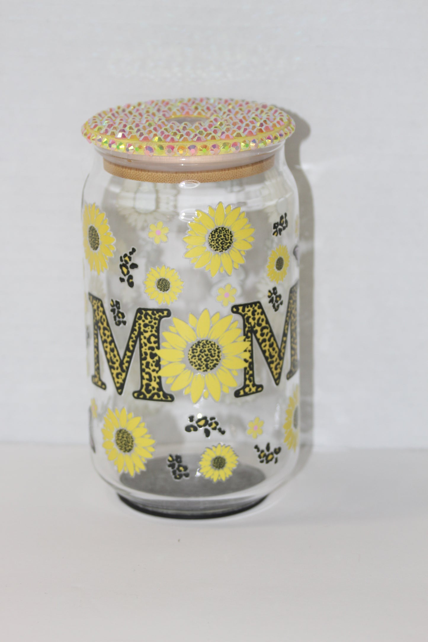 Yellow Mom Glass Cup