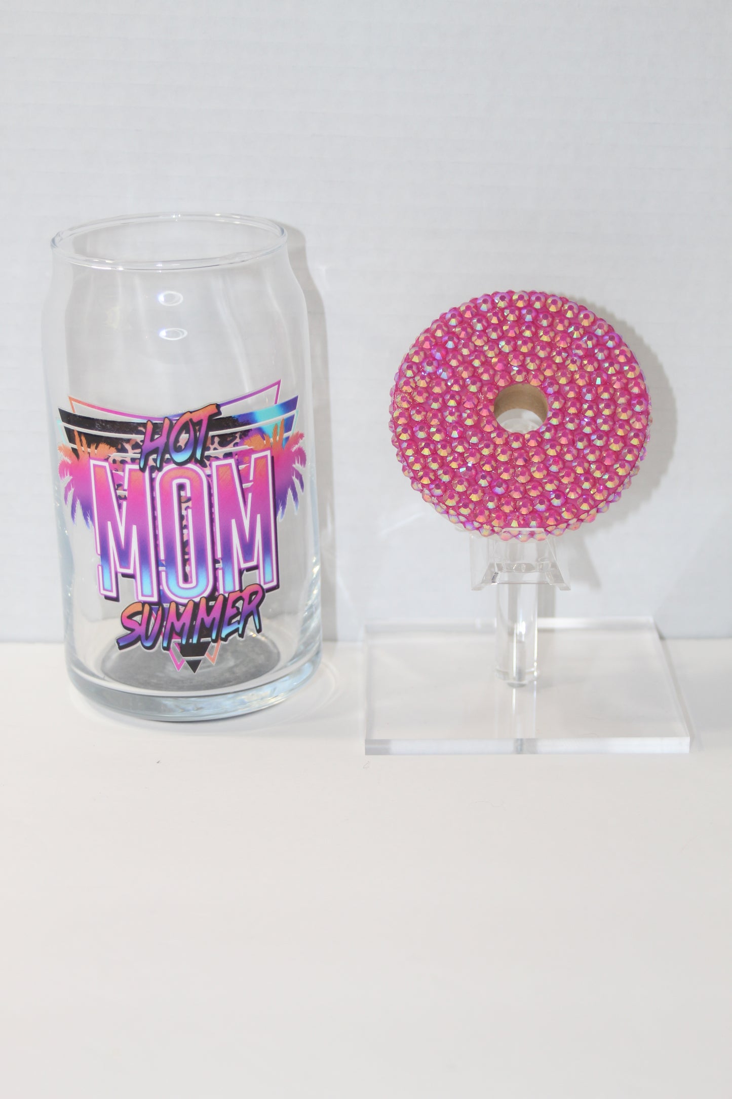 Hot Mom Summer 16 oz Can Glass